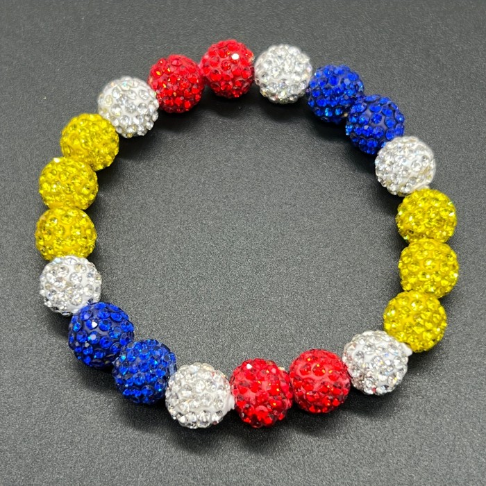 Handcrafted fashionable crystal water diamond disco ball bracelet, shiny baseball-inspired beaded elastic bracelet, shiny water diamond plastic