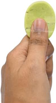 Green Jade Aventurine Worry Stone Crystals and Healing Stones - Worry Stones for Stress Relief Gifts - Piedra Crystal Fidget for Meditation - Unique Stocking Stuffers and Birthday Gifts for Women, Men