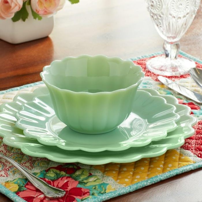 3-Piece Dinnerware Set Jade Dessert Plate Set with Dipping Dish and Bowl Centerpiece