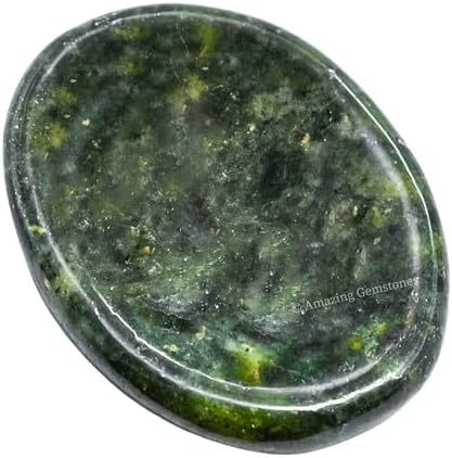 Green Jade Aventurine Worry Stone Crystals and Healing Stones - Worry Stones for Stress Relief Gifts - Piedra Crystal Fidget for Meditation - Unique Stocking Stuffers and Birthday Gifts for Women, Men