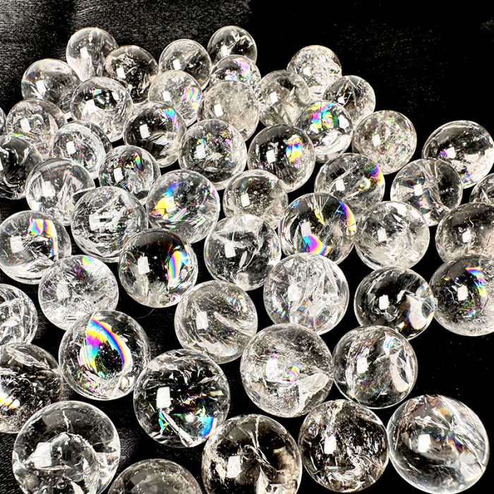 Wholesale Bulk Natural Mini rainbow clear Quartz Sphere Healing Reiki Crystal Small Size 1.8-2.2cm Ball Folk Crafts