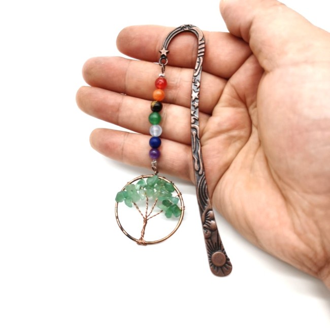 Hot-selling handmade crystal bookmarks, retro natural amethyst carved decorative bookmarks, light crystal handicrafts