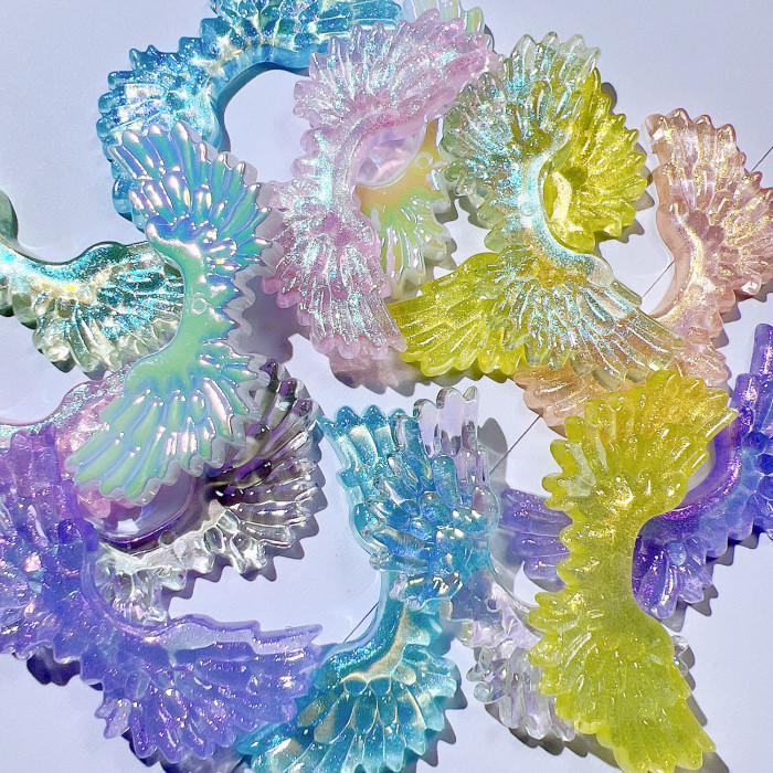 Hot-selling crystal AB colored resin accessories with beautiful wing star heart resin craftsmanship