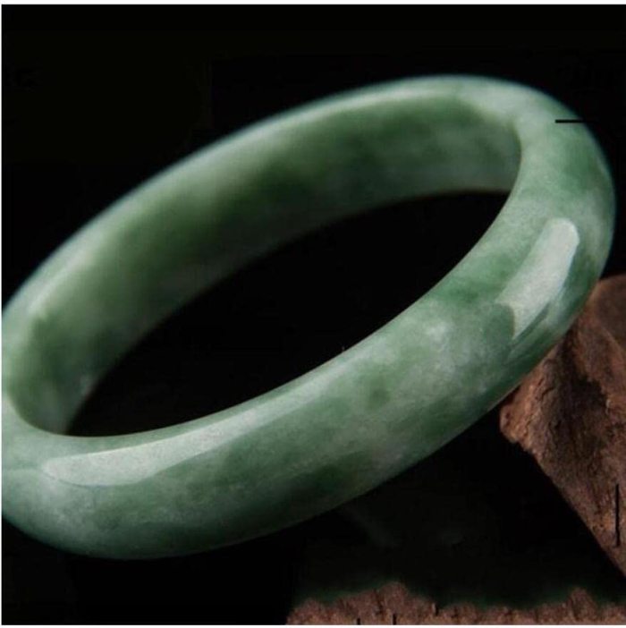 2.4in(60-61mm) natural Guizhou cui jade green bracelet Jade Stone Bangles for Women with box