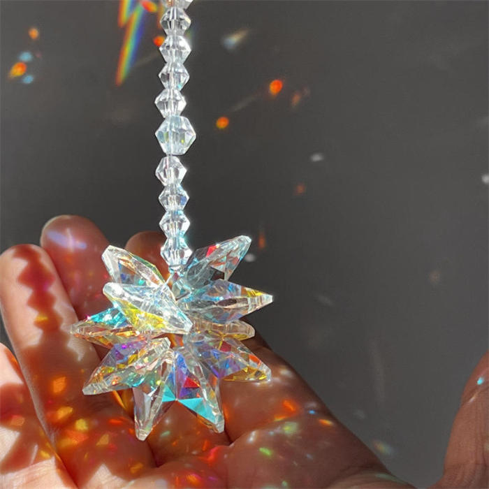 Crystal is selling well. Wind chime pendants, home and garden decorations, prism crystal pendants, honor