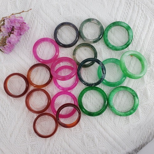 Wholesale natural gemstone, agate and jade ladies' rings