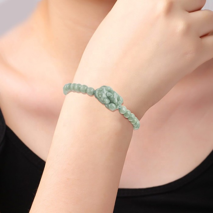 Wholesale of genuine natural jade leather bracelets, fashionable women's wear, jewelry and jade in 2024