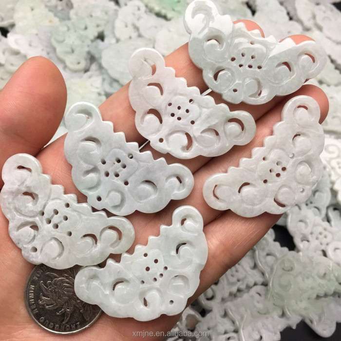 Wholesale of Grade a certified Burmese jade garland, jade pendants and jade handicrafts from the factory