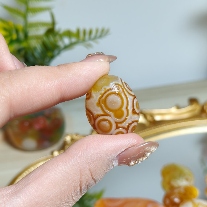 Bulk crystal agate, Alxa jade belt, eyes, creative carved jade decorative gifts, feng shui