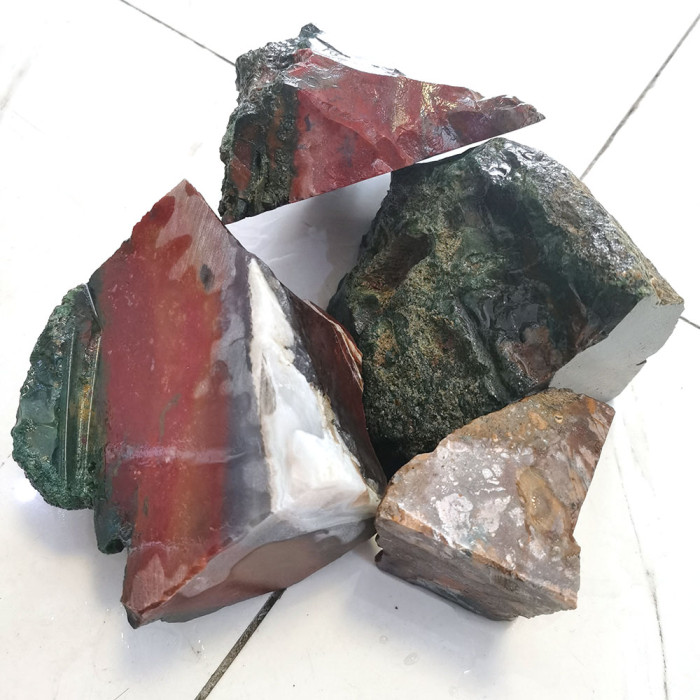 Wholesale of natural Indian jade rough stones, high-quality Indian colored jade rough stones