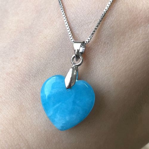 Trendy gifts: high-quality feng shui, other fashionable Buddha statues, genuine jade jewelry, natural stone, butterfly pendants, necklaces