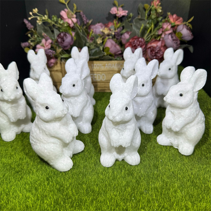 Hot-selling high-quality natural crystal handicrafts and white jade rabbit decorations