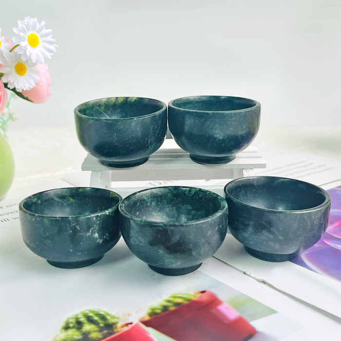 Wholesale natural crystal yellow jade bowls and cups, handcrafted healing stone handicrafts Hsiuyen jade bowl carvings and decorations