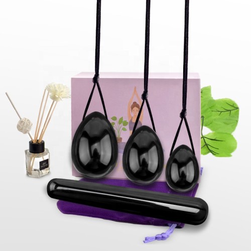 A set of three-carved obsidian Uni egg semi-precious stone handicrafts