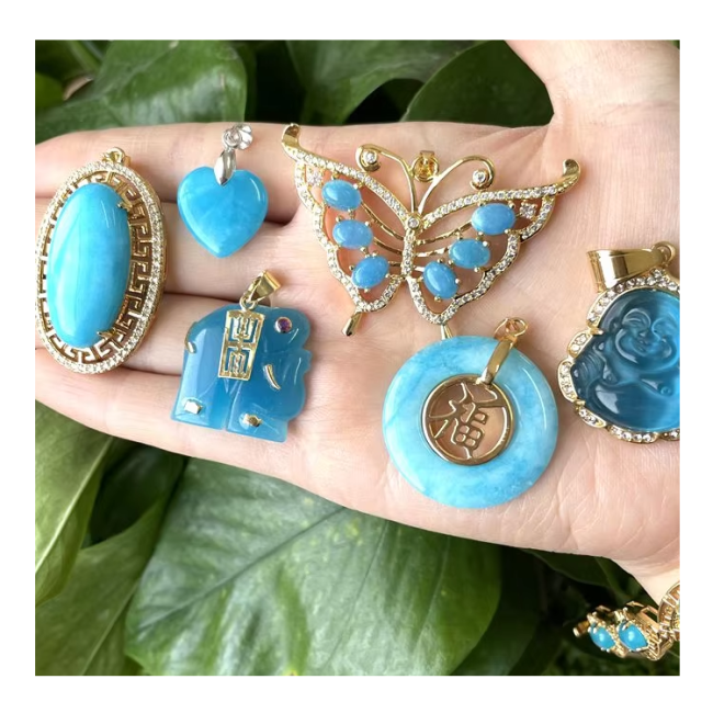 Trendy gifts: high-quality feng shui, other fashionable Buddha statues, genuine jade jewelry, natural stone, butterfly pendants, necklaces