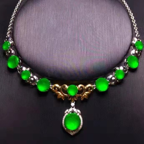 SGARIT jade jewelry, natural jade necklace, wedding party, engagement jewelry, 18k gold, natural jade, green necklace for women