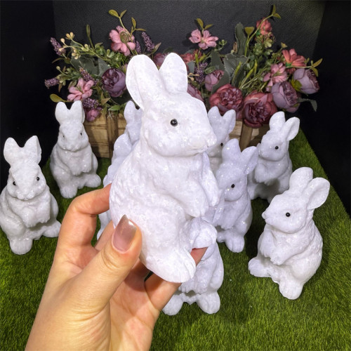 Hot-selling high-quality natural crystal handicrafts and white jade rabbit decorations