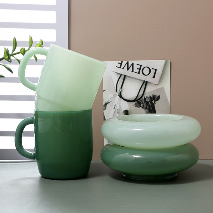 Second-hand jade borosilicate glass water cups, glassware, green jade coffee cups, white jade glass home decoration cups