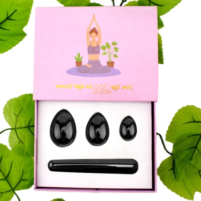 A set of three-carved obsidian Uni egg semi-precious stone handicrafts