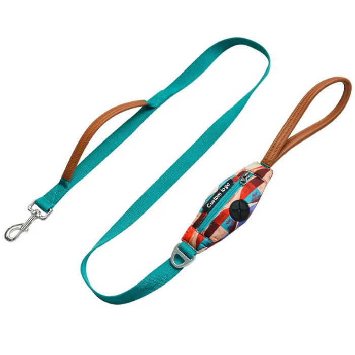 Newly designed double-handle pet leash, personalized custom pet supplies, genuine leather handle dog skin leash, with a poop bag dispenser.