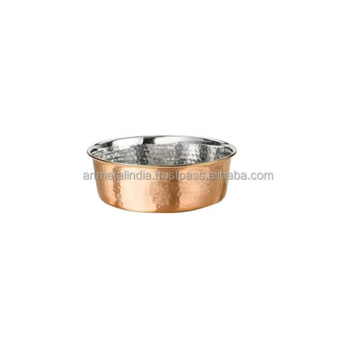 Portable pet water bowls and pet supplies for cats and dogs during travel and walks