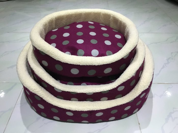 XL Luxury cat and Dog Pet Bed, eco-friendly custom Vietnamese washable, detachable, soft, warm and comfortable, animal print sleep pet product