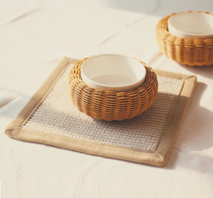 Newly designed ceramic pet bowl - cat bowl - pet feeding - drinking bowl for dog and cat pet supplies