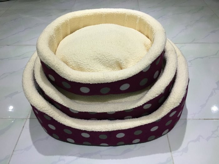 XL Luxury cat and Dog Pet Bed, eco-friendly custom Vietnamese washable, detachable, soft, warm and comfortable, animal print sleep pet product