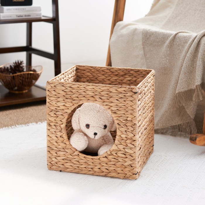 Water hyacinth shaped foldable small pet house, customizable natural straw cat bed, popular pet products