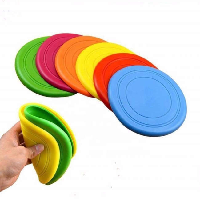 Pet dog silicone toy frisbee training interactive toy pet supplies frisbee