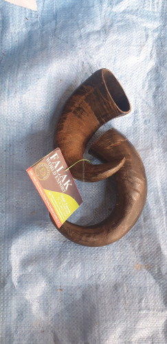 Falak exports 100% natural and healthy dry dog food, water buffalo horn and chewing pet products worldwide
