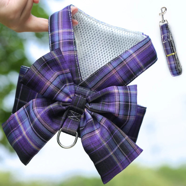 Cute animal pet strappy vests, breathable puppy net fabric dresses, bow ties, necklaces, nylon and polyester pet products