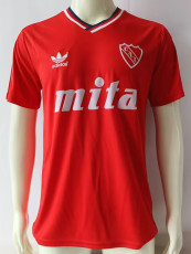 1989-1990 CA Independiente Red Retro Soccer Jersey (三叶草)