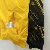 25-26 Dortmund Yellow & Fluorescent Green Double Sided Windbreaker (双面风衣)