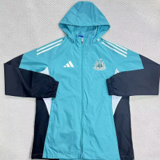 25-26 Newcastle Green Windbreaker