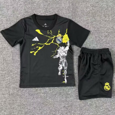 25-26 RMA Black Joint Edition Kids Training (漫威)