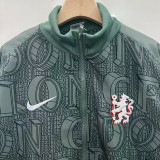 25-26 CHE Dark green Windbreaker