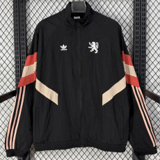 25-26 Lyon Black Windbreaker