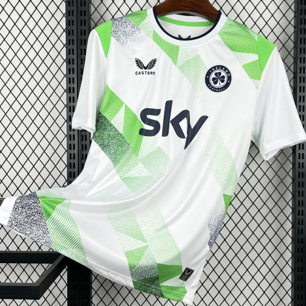 26-27 Ireland Away Fans Soccer Jersey