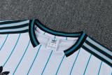 26-27 LIV White Short shirts and Long trousers Suit (圆领)
