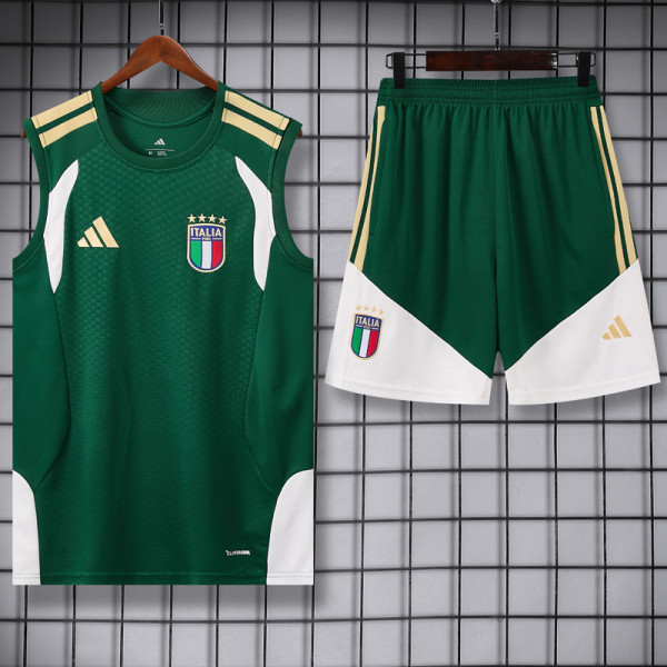 26-27 Italy Green Tank top and shorts suit