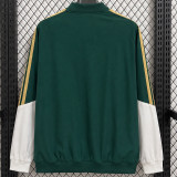 26-27 Italy Green Windbreaker