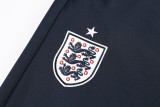 26-27 England White Half Pull Tracksuit (涂鸦半拉链)