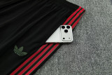 26-27 Bayern Army green Short shirts and Long trousers Suit (圆领)