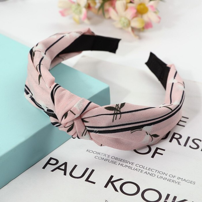New ladies Headbands hair hoop female cross-knotted headband fashion wild cloth headband Korean ladies headwear