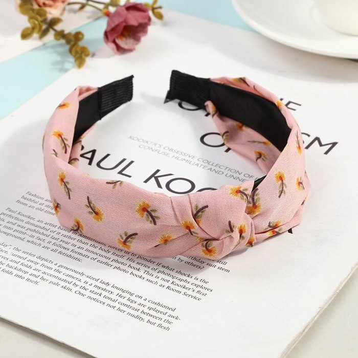 New ladies Headbands hair hoop female cross-knotted headband fashion wild cloth headband Korean ladies headwear
