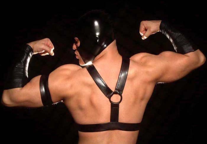 Stud Chest Centerpiece