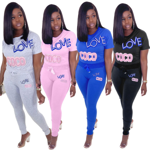 Breathable comfortable sports suit with pearls on chest XM6082