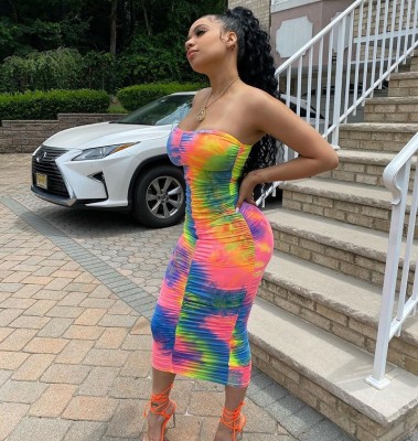 Sexy Coloring Strapless Pleated Bodycon Midi Dress AA5153