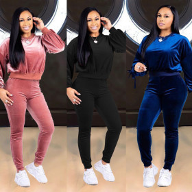 Fashion Women Autumn Winter 2 Pcs Velvet Sets TRS883